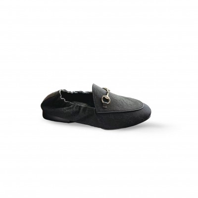 GUCCI WOMEN'S JORDAAN LOAFER 854414